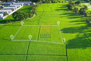 Land plot №11673 in Badalona